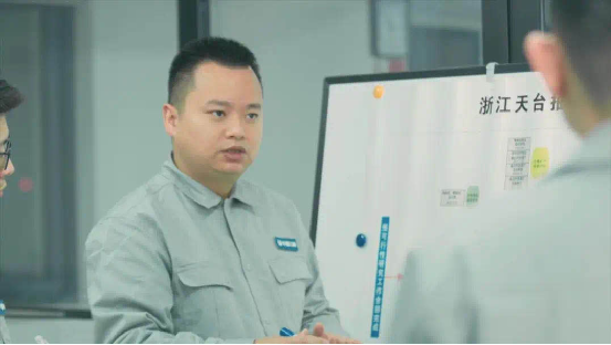 点亮青春光谱！他们是“天下五四红旗团委” 