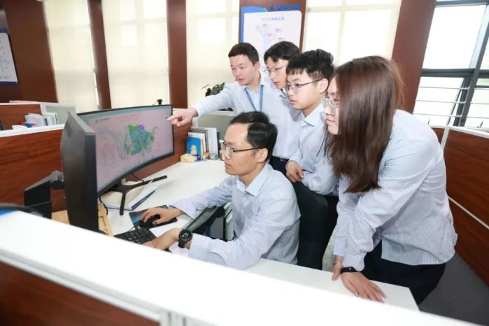 而立三峡，，，，，青年有为！3个青年整体获评“天下青年文明号” 