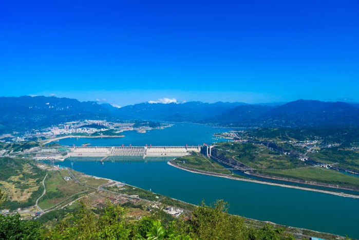 贾金生：三峡工程是水利水电史上的丰碑式工程 